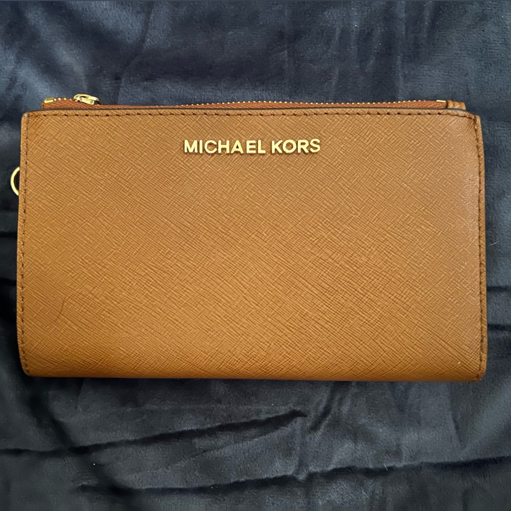 New Without Tags Michael Kors Jet Set Wallet